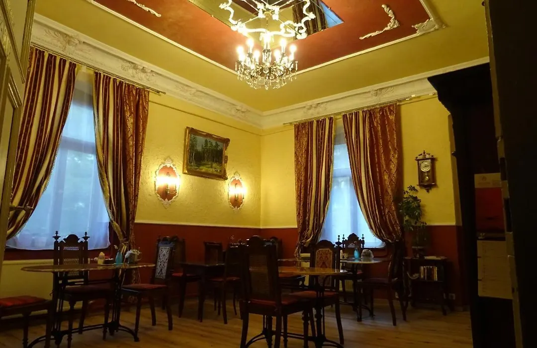 Villa Imperia, Museums-Hotel, Treppensteigen-1
